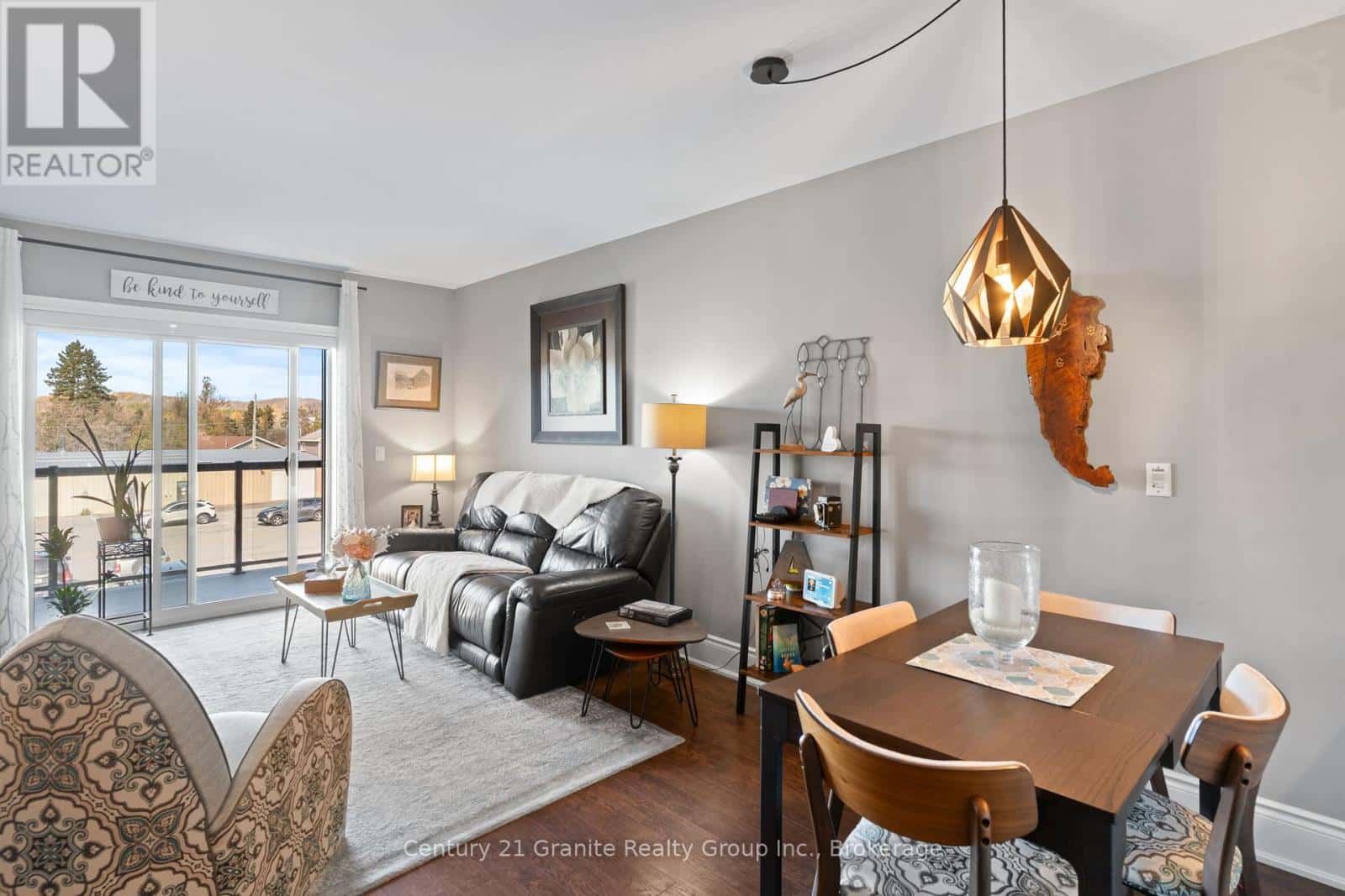 104 - 9 NEWCASTLE STREET — Minden Hills (Minden), Ontario - Photo 5 of 30