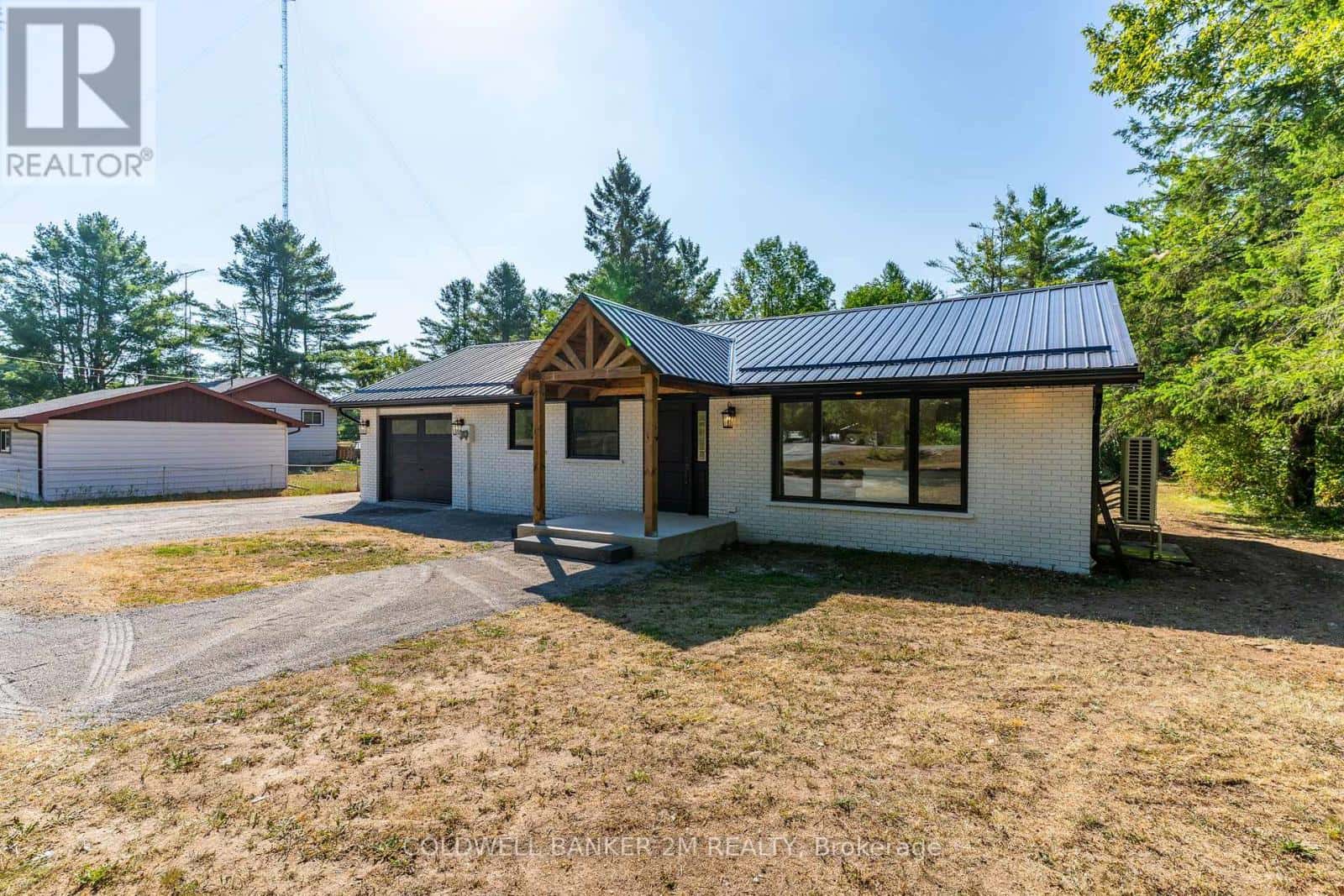 2812 COUNTY RD 48 — Kawartha Lakes (Bexley), Ontario - Photo 3 of 35