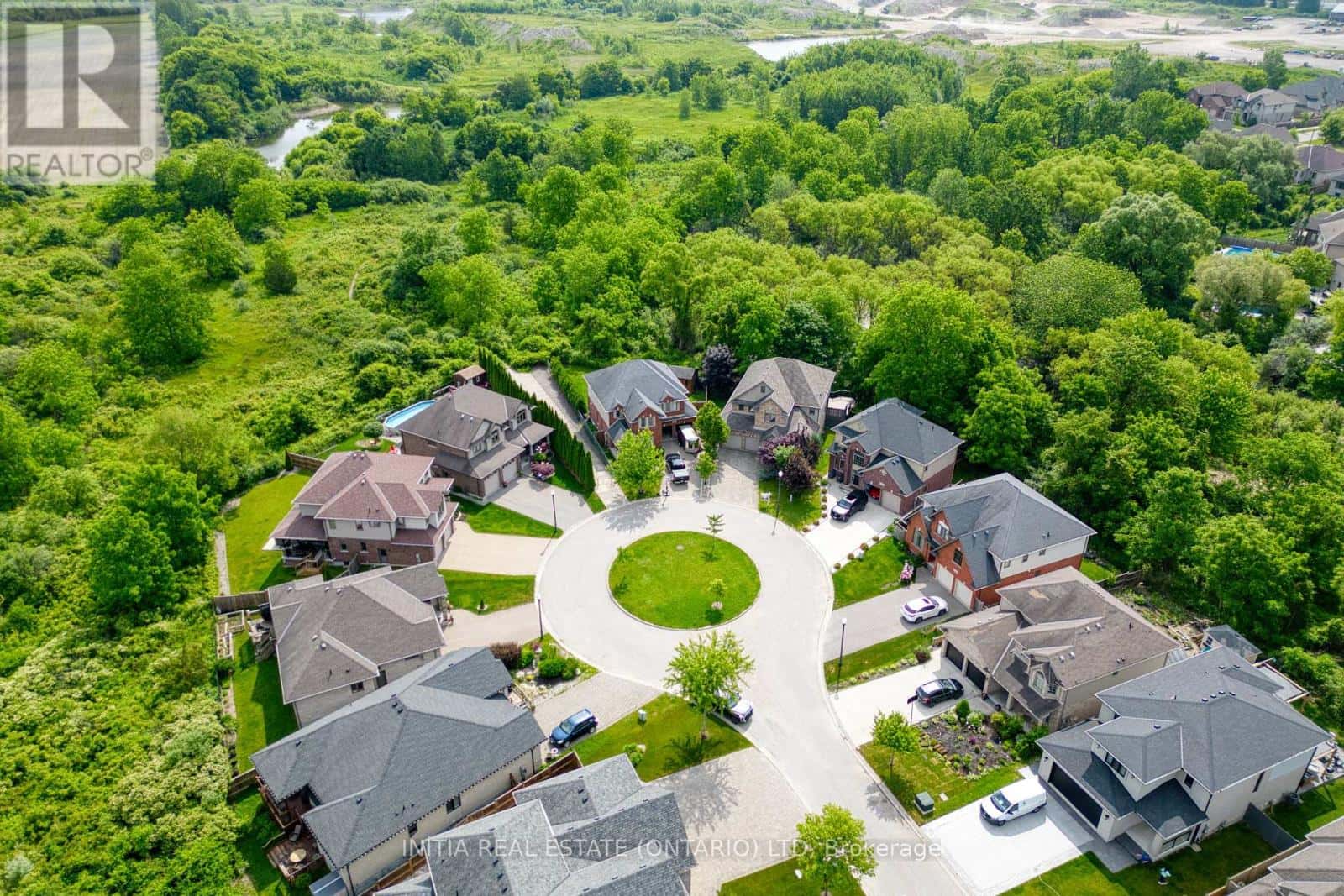 1557 PRIVET PLACE — London North (North D), Ontario - Photo 3 of 49