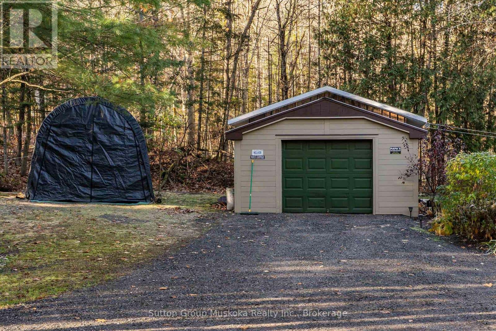 236 HOODSTOWN ROAD — Huntsville (Stisted), Ontario - Photo 2 of 49