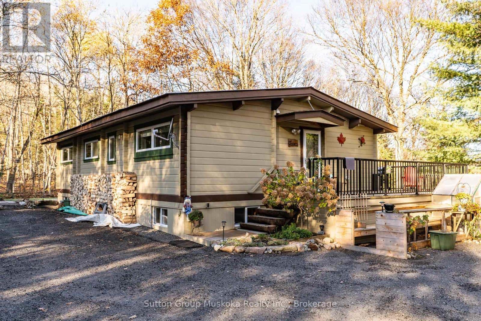 236 HOODSTOWN ROAD — Huntsville (Stisted), Ontario - Photo 3 of 49