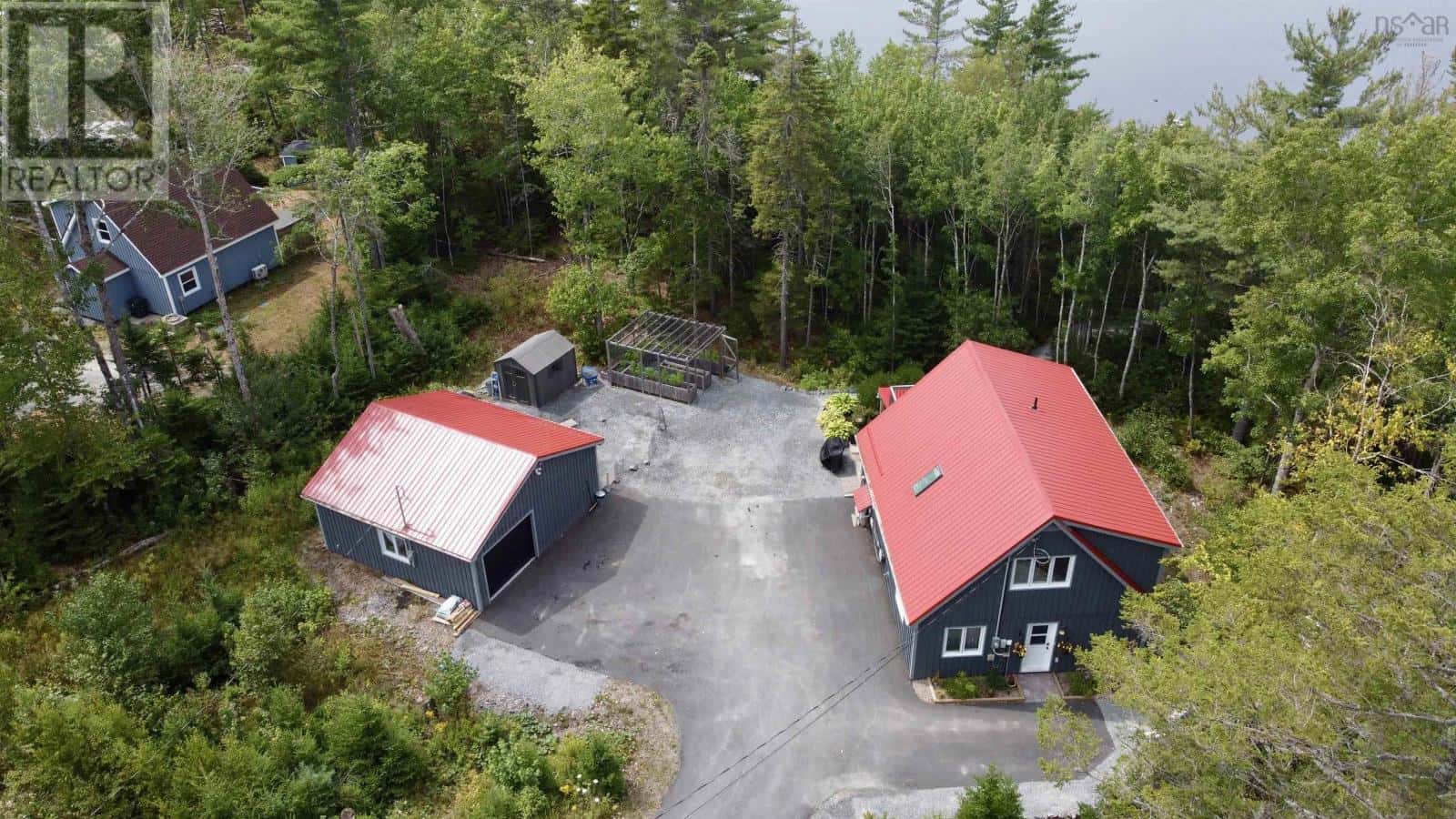 4 62 Western Point Lane — East Uniacke, Nova Scotia - Photo 2 of 35