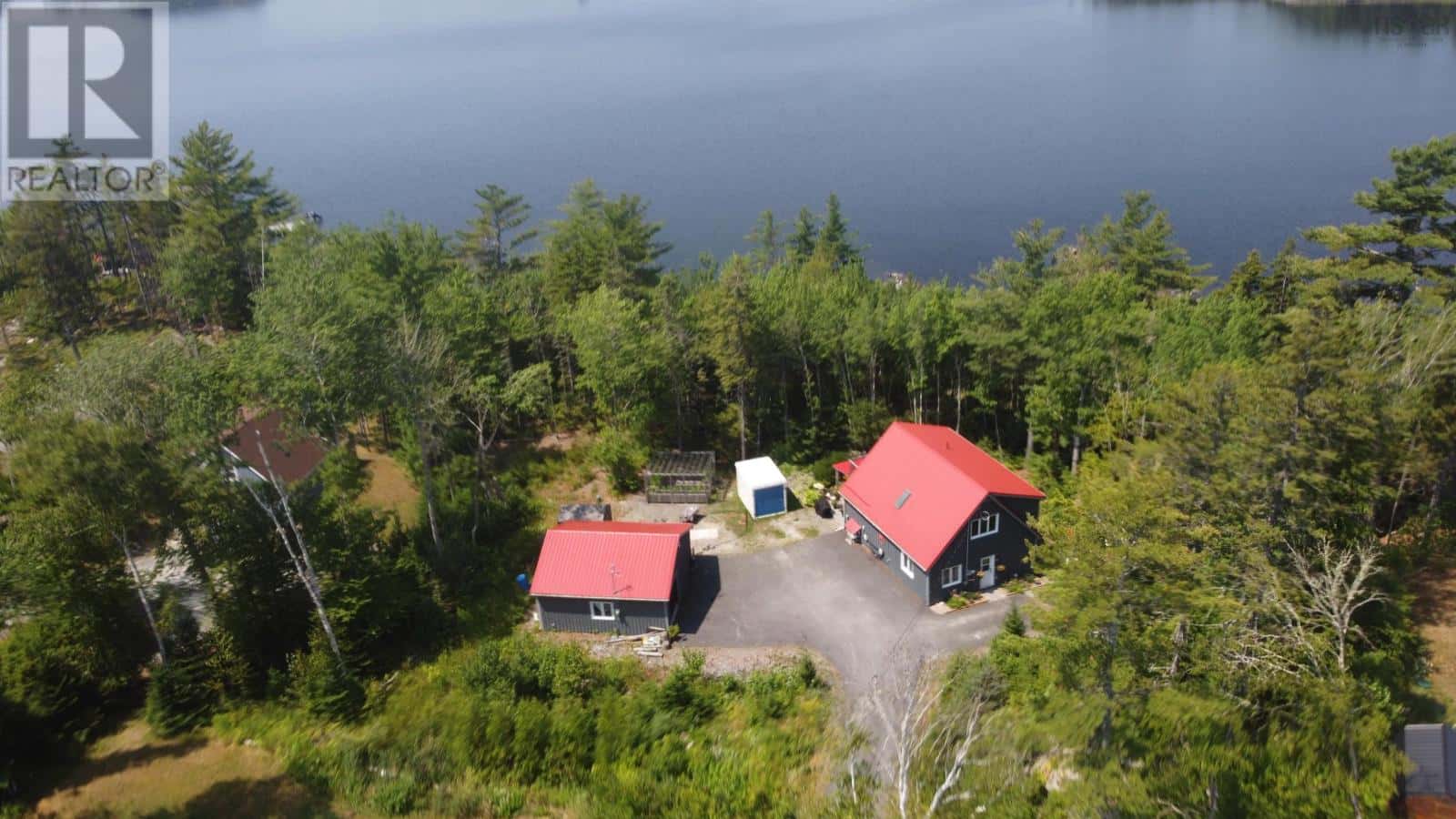 4 62 Western Point Lane — East Uniacke, Nova Scotia - Photo 3 of 35