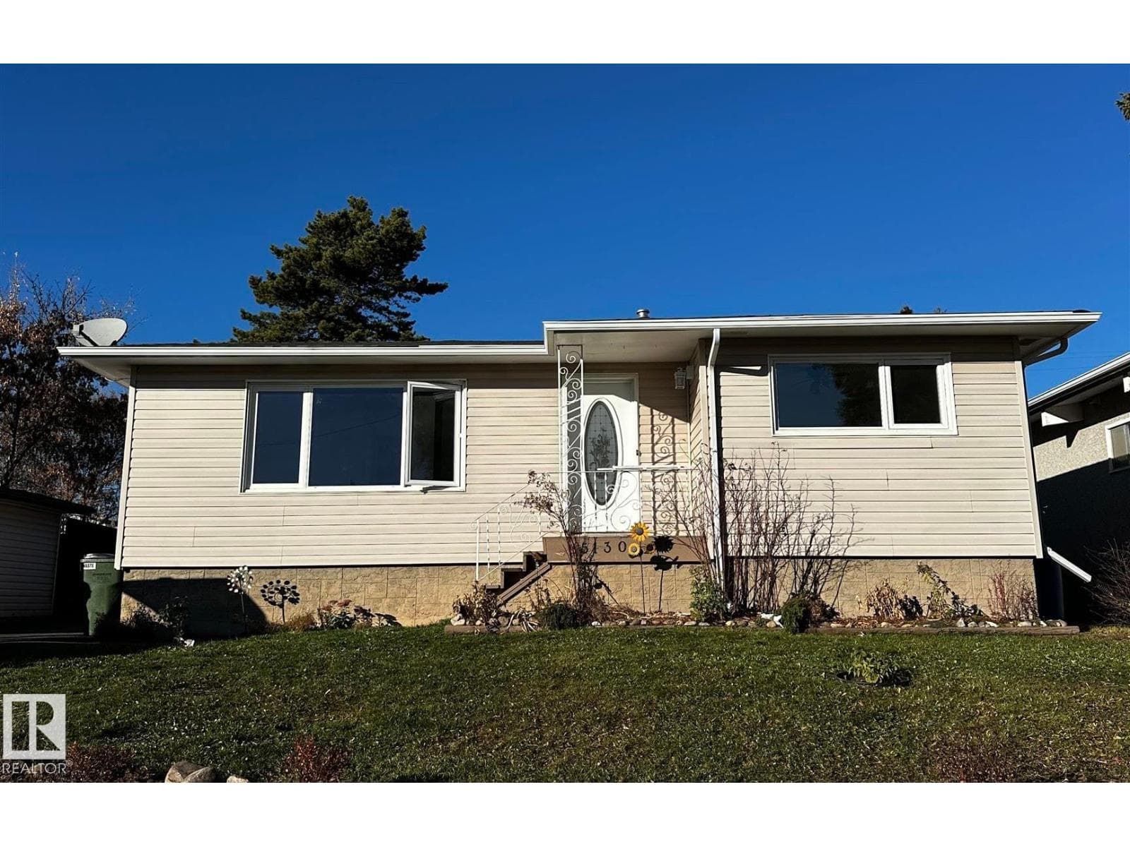 5130 49 AV — Onoway, Alberta - Main photo