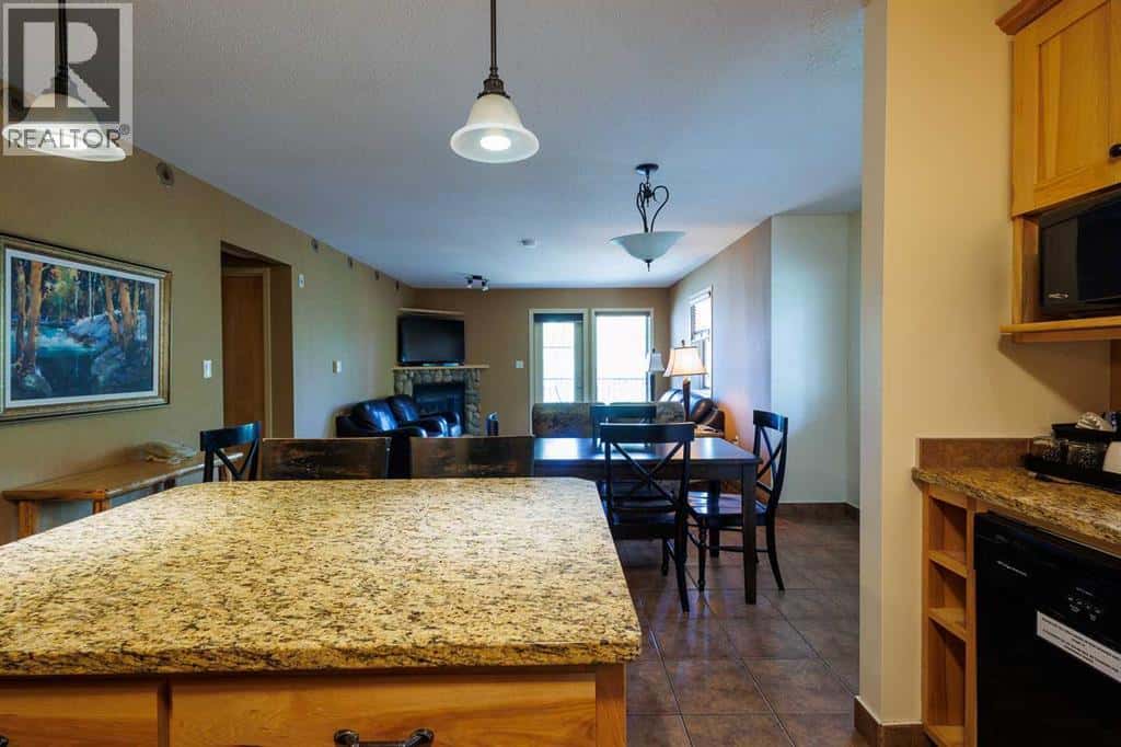 505 & 506, 401 4 Street — Rural Cypress County, Alberta - Photo 4 of 28