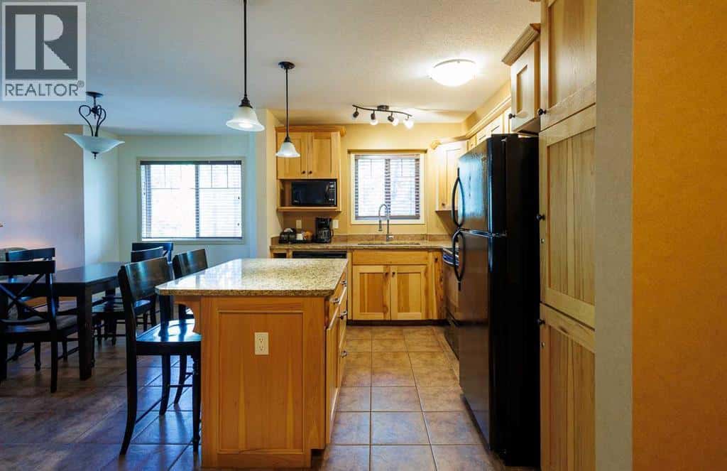 505 & 506, 401 4 Street — Rural Cypress County, Alberta - Photo 5 of 28