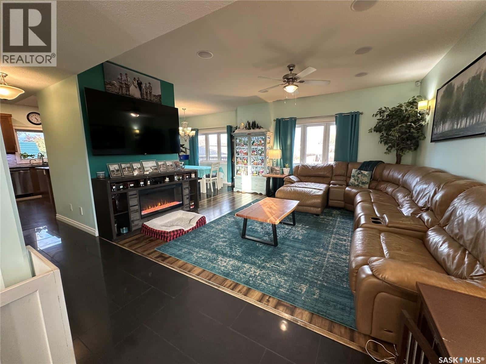 508 Cardinal COURT — Shellbrook, Saskatchewan - Photo 4 of 29