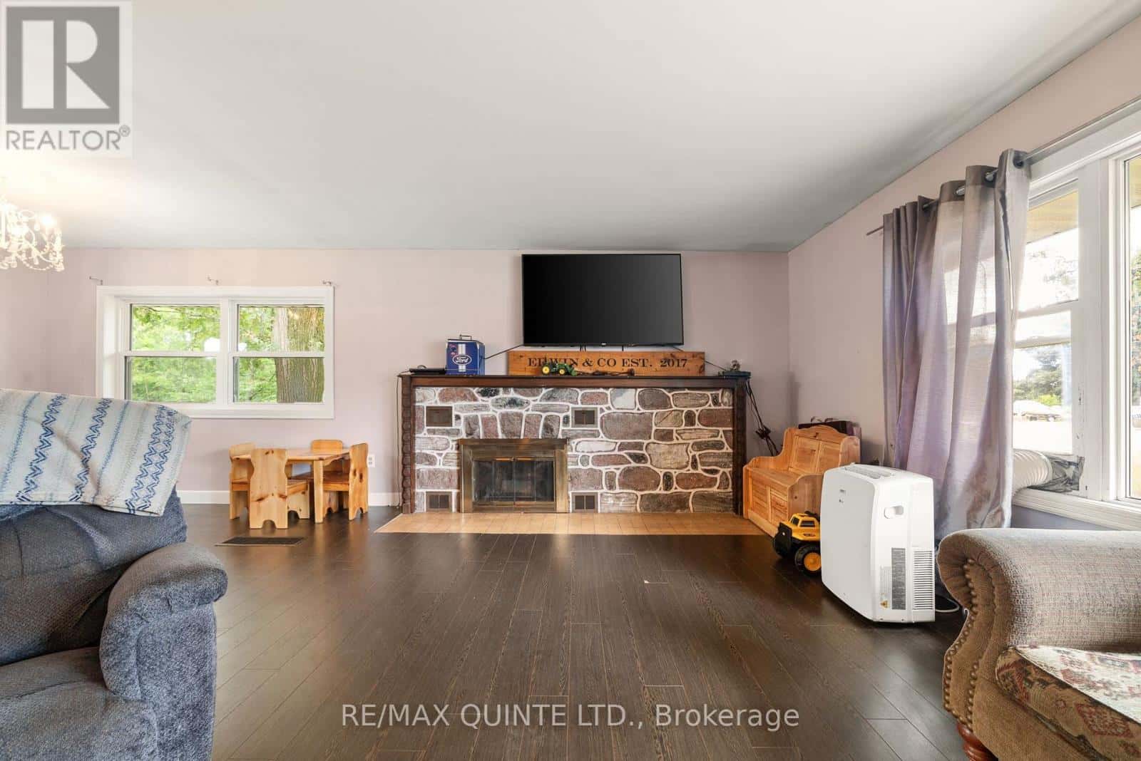 14184 HIGHWAY 62 — Madoc, Ontario - Photo 5 of 24