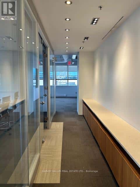 203 - 109 VANDERHOOF AVENUE — Toronto (Leaside), Ontario - Photo 5 of 22