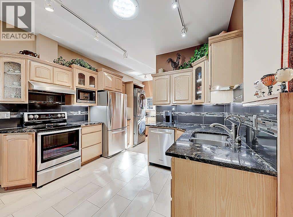 2117 26 Avenue — Nanton, Alberta - Photo 5 of 49