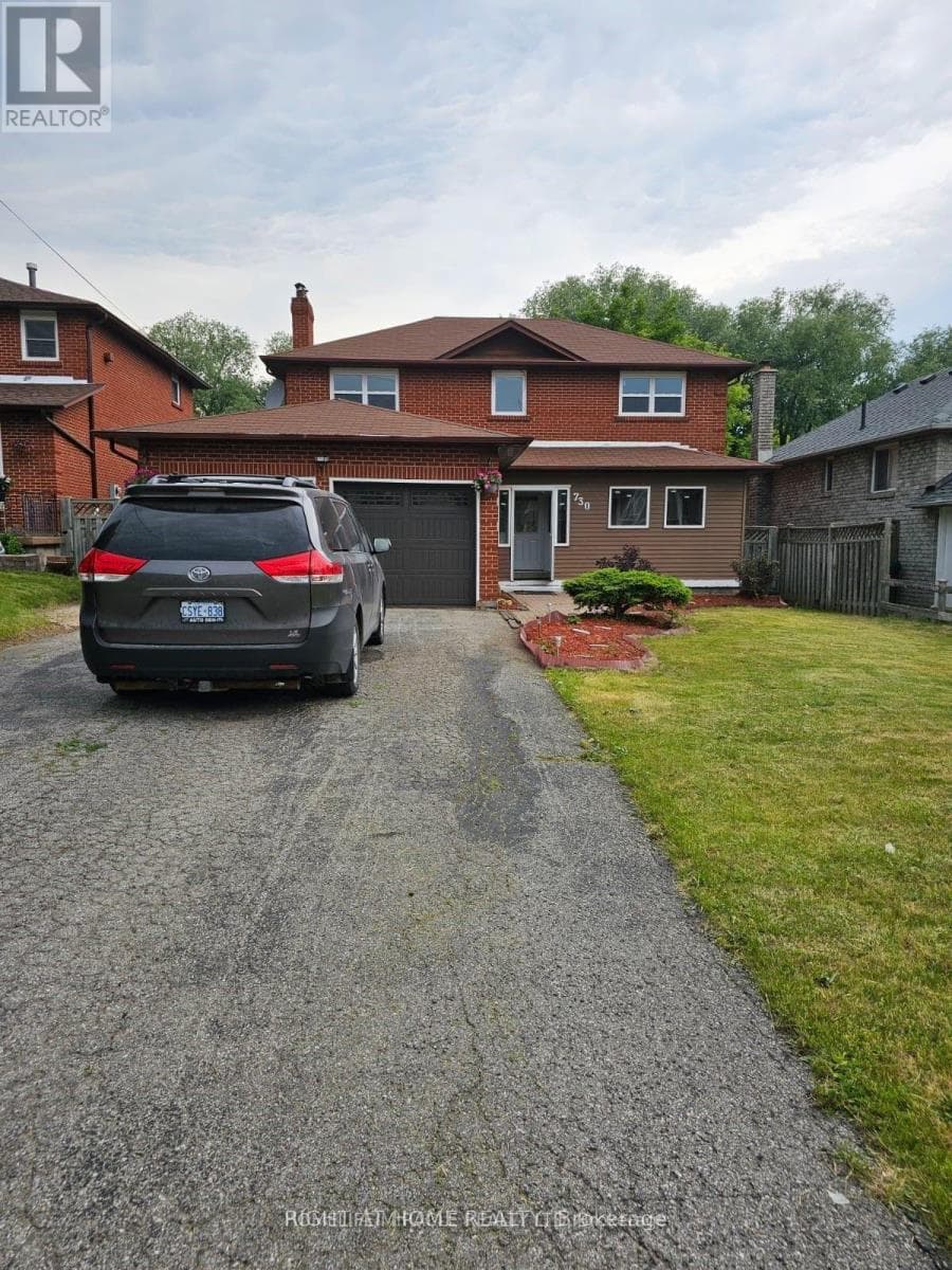 BSMT - 730 SHEPPARD AVENUE — Pickering (Woodlands), Ontario - Main photo