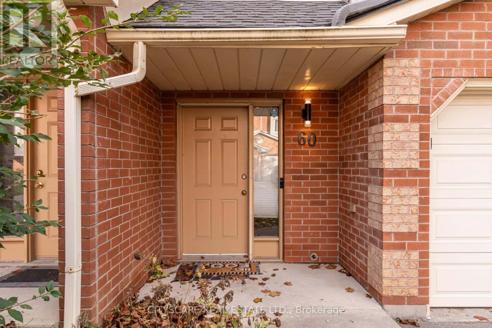 60 - 72 STONE CHURCH ROAD W — Hamilton (Gourley), Ontario - Photo 3 of 49