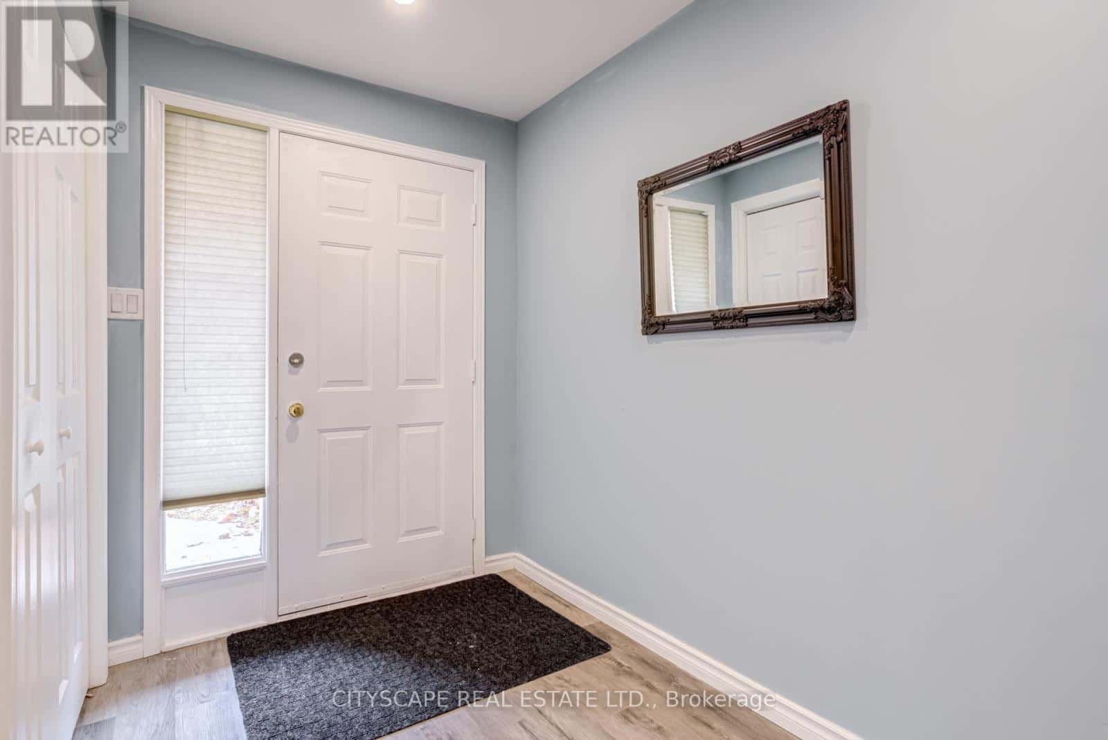 60 - 72 STONE CHURCH ROAD W — Hamilton (Gourley), Ontario - Photo 4 of 49