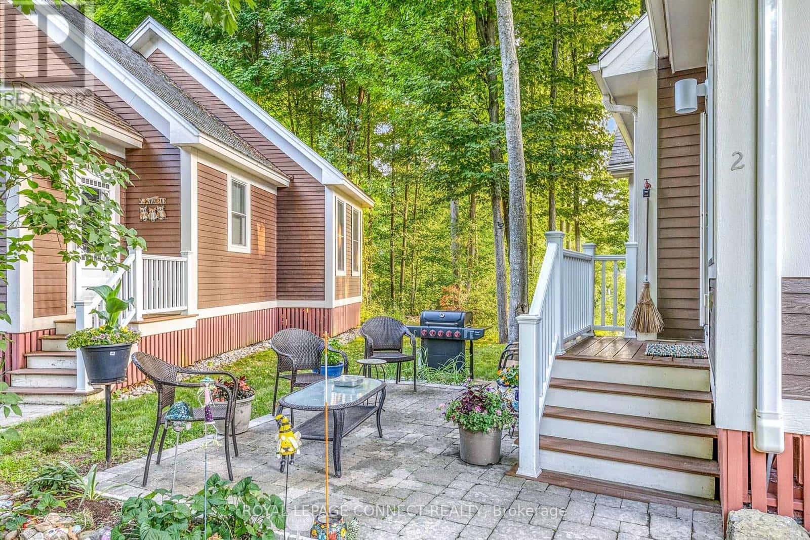 129 - 2 CHIPMUNK LANE — Prince Edward County (Athol Ward), Ontario - Photo 3 of 40