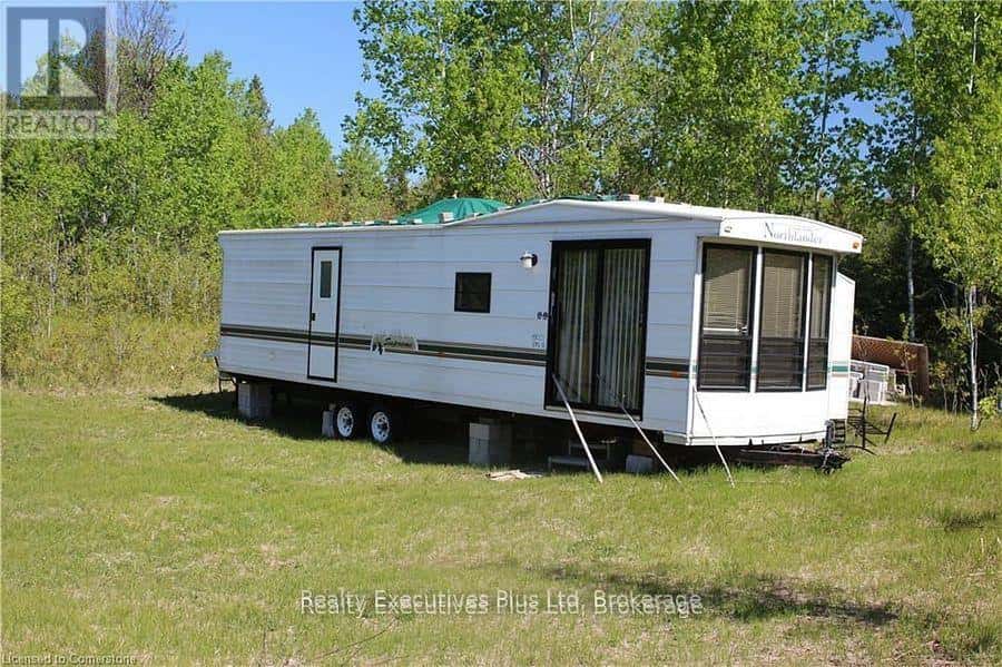 00 Pickerel & Jack Lake Road