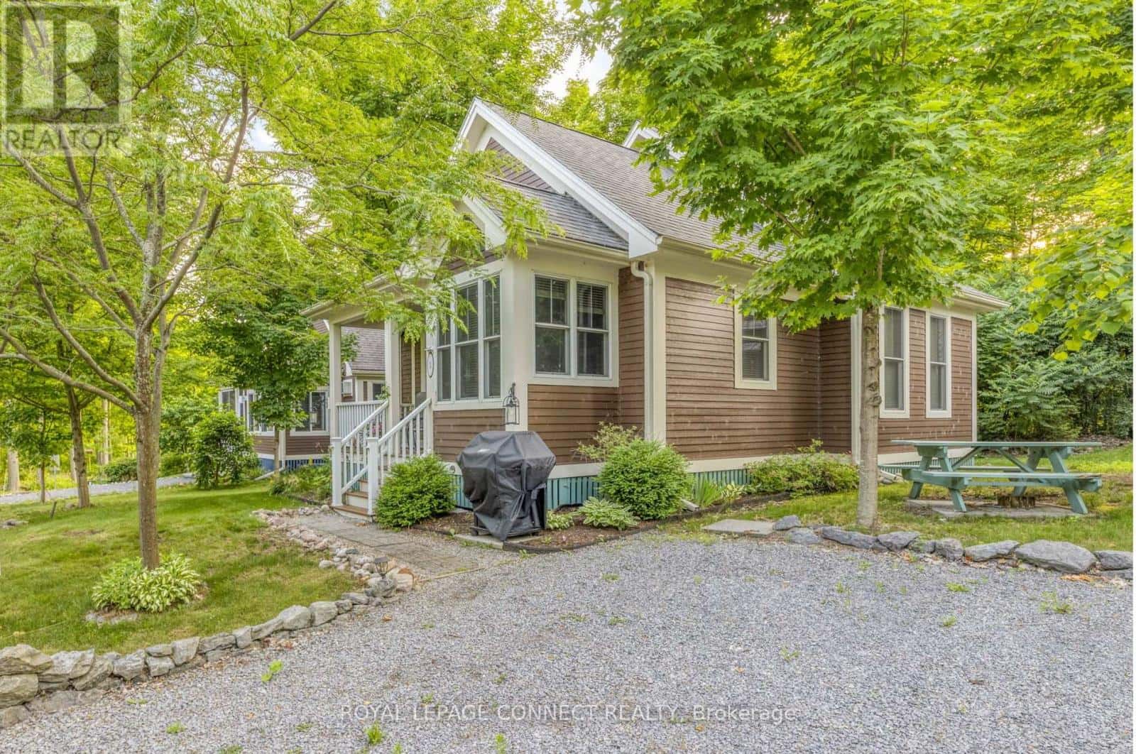 182 - 3 FARM VIEW LANE — Prince Edward County (Athol Ward), Ontario - Photo 3 of 39