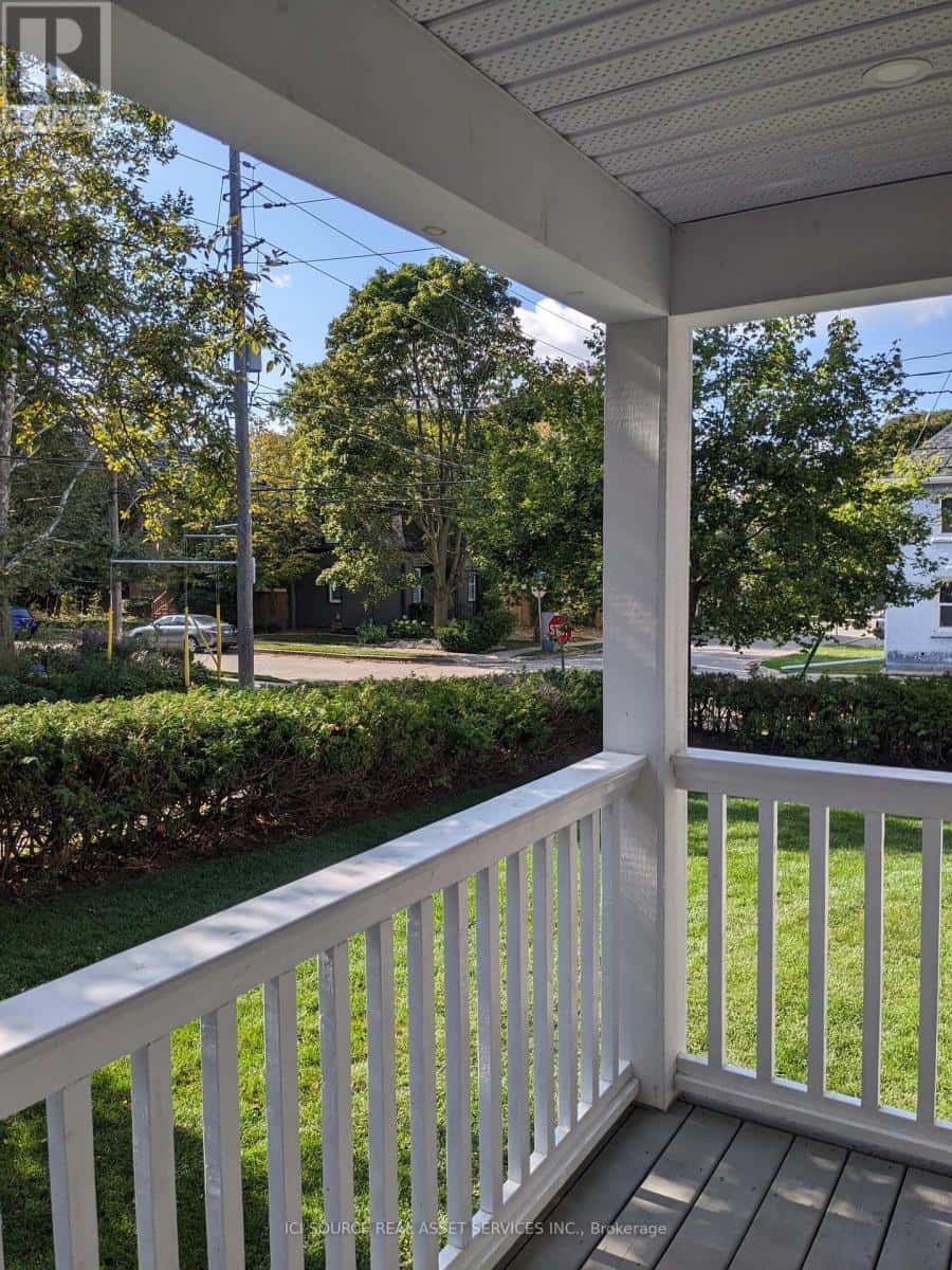 58 MARTIN AVENUE — Guelph (Dovercliffe Park/Old University), Ontario - Photo 4 of 40