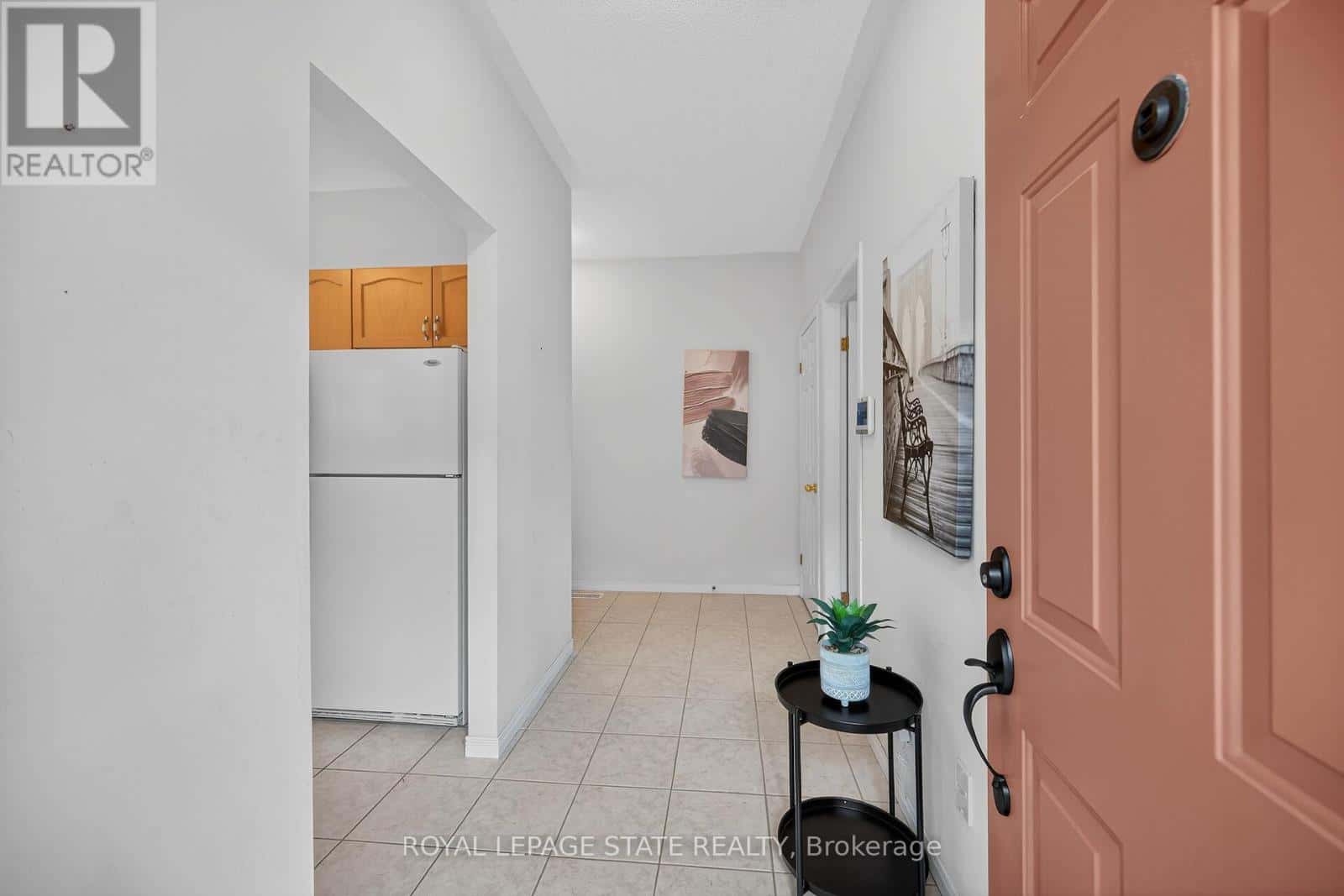 33 - 213 NASH ROAD S — Hamilton (Greenford), Ontario - Photo 4 of 40