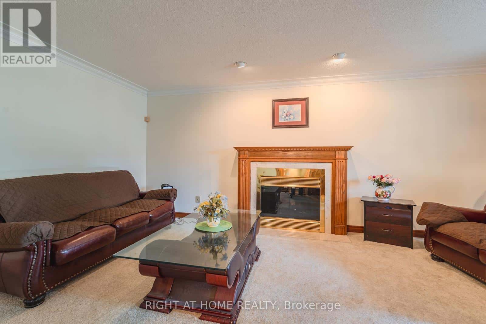 425 GOLF CLUB ROAD — Hamilton (Hannon), Ontario - Photo 5 of 47