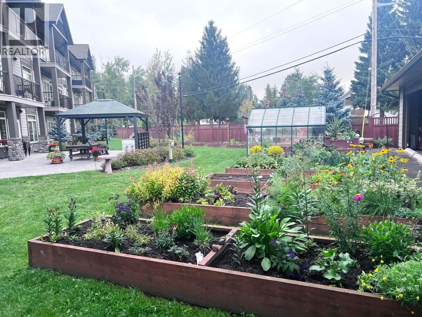 105 3684 PRINCESS CRESCENT — Smithers, British Columbia - Photo 4 of 24