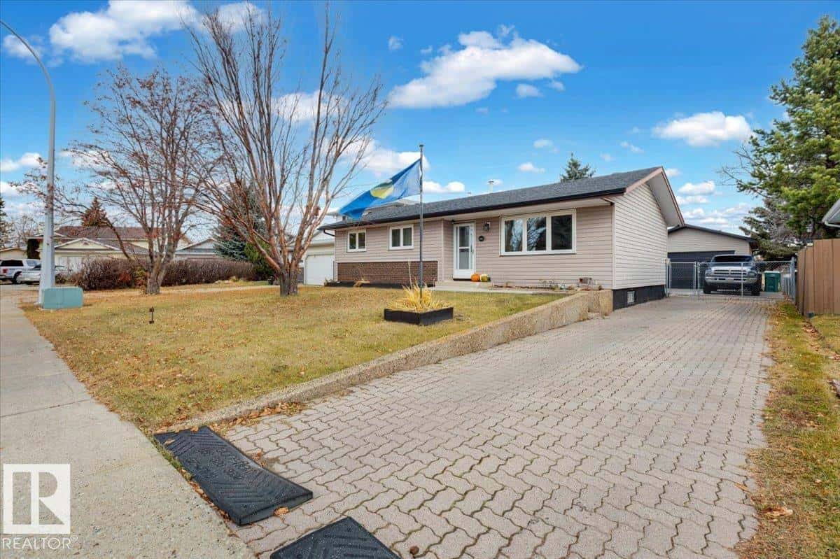 5215 55 ST — Bon Accord, Alberta - Photo 2 of 43