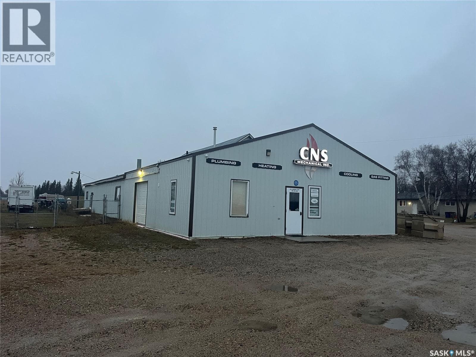 50 5 HIGHWAY — Wadena, Saskatchewan - Main photo
