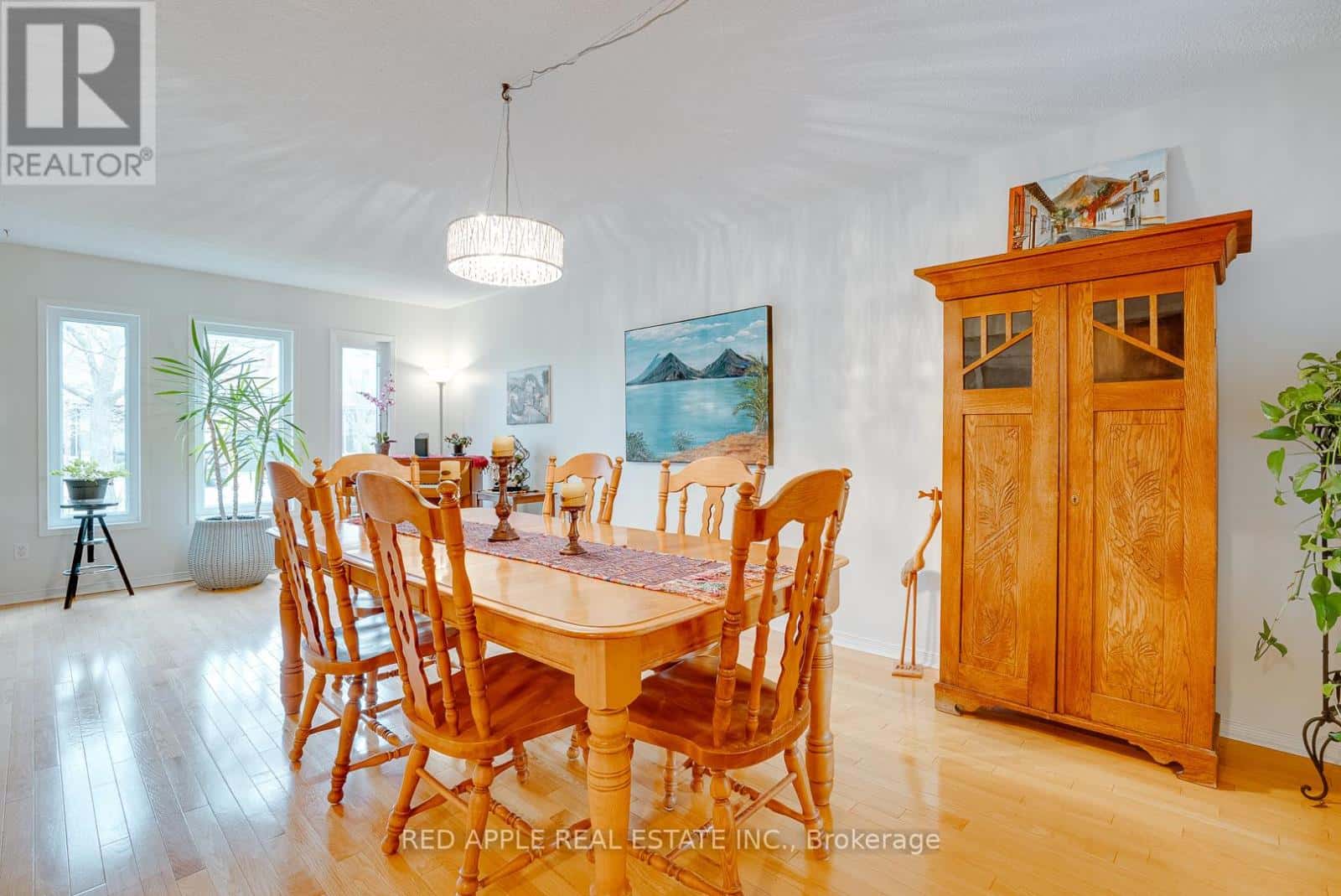 60 SNEDDEN AVENUE — Aurora (Bayview Wellington), Ontario - Photo 3 of 30