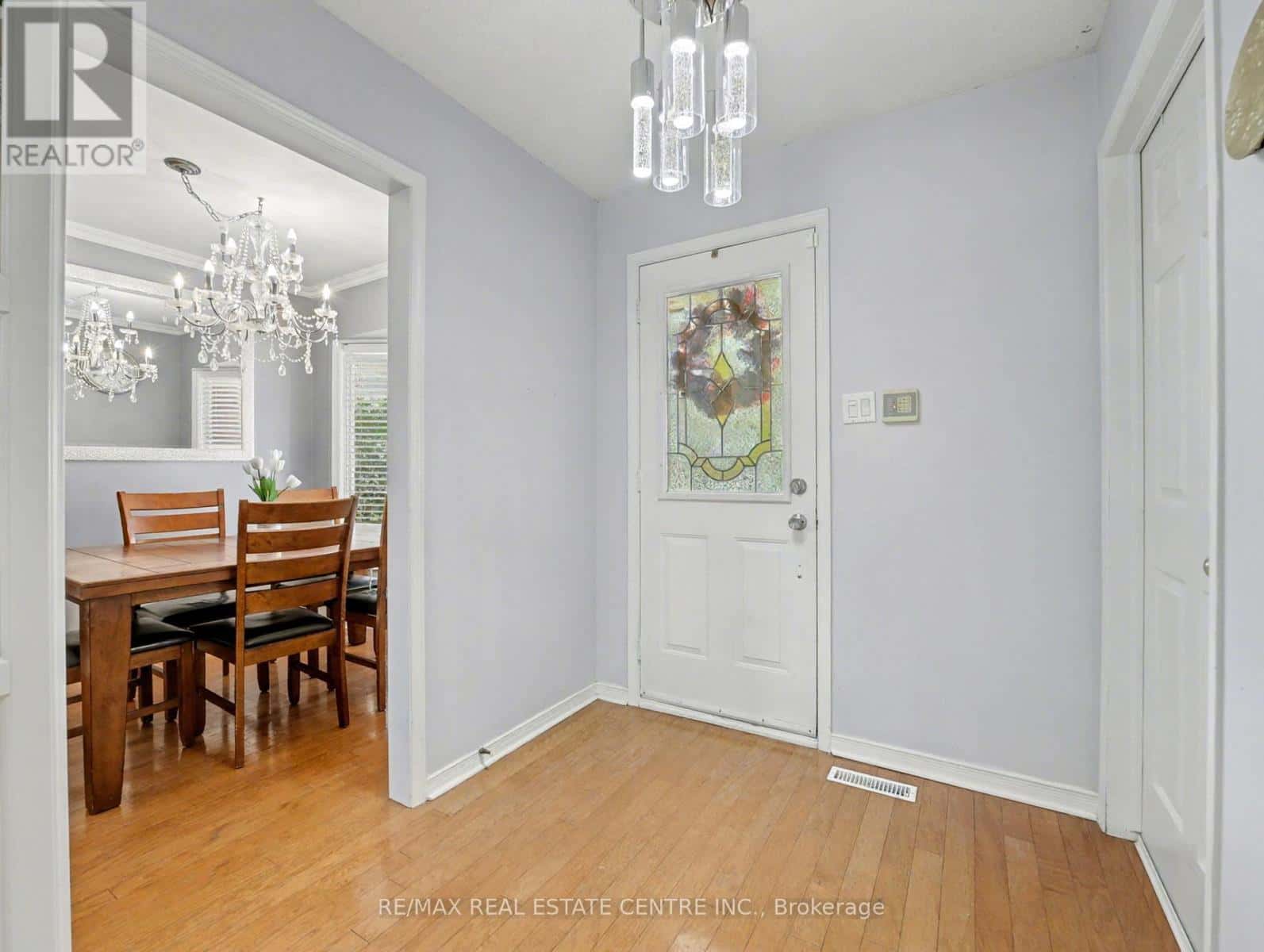 635 REXFORD DRIVE — Hamilton (Randall), Ontario - Photo 5 of 42