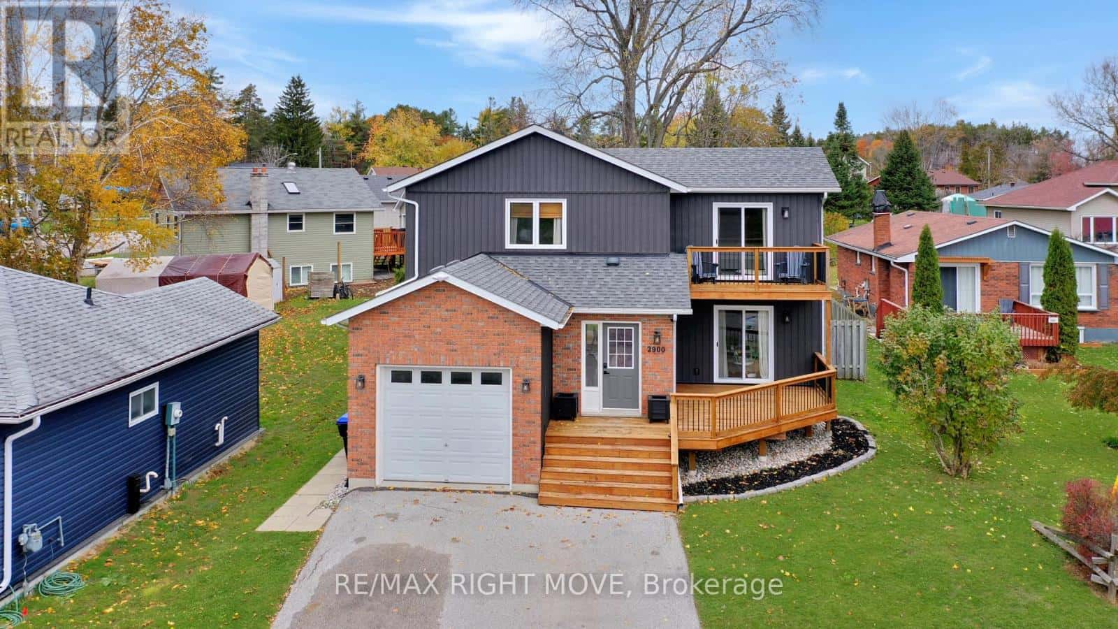 2900 LAKESIDE DRIVE — Severn (West Shore), Ontario - Photo 2 of 31