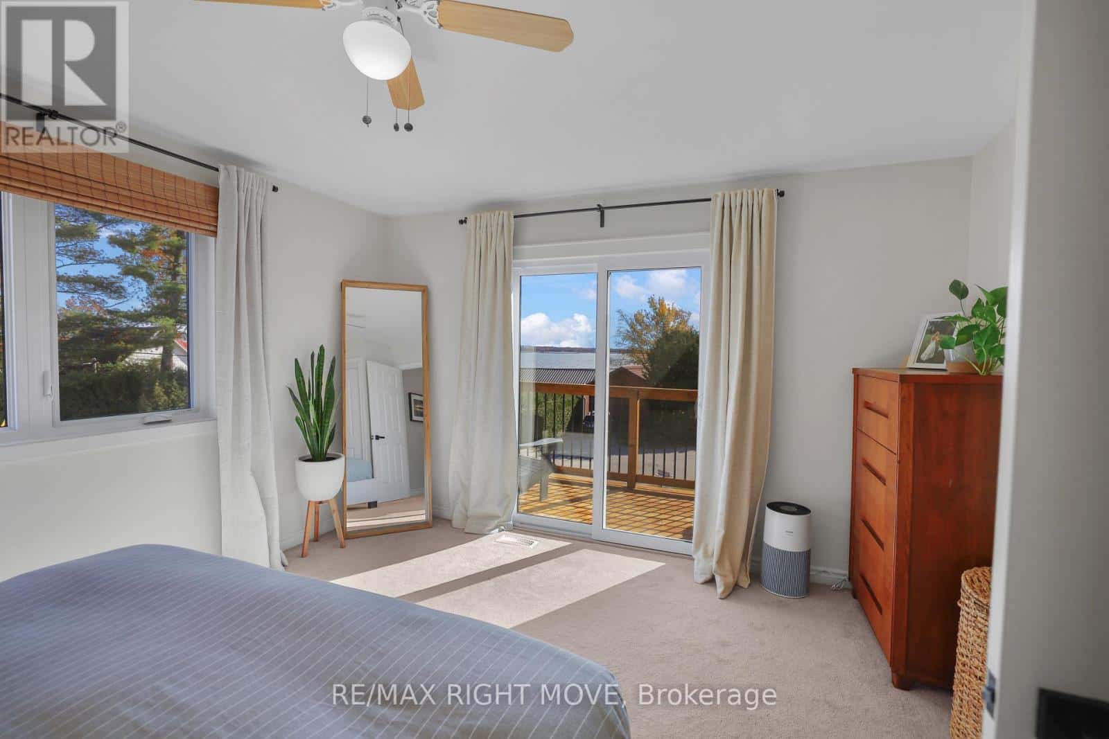 2900 LAKESIDE DRIVE — Severn (West Shore), Ontario - Photo 4 of 31