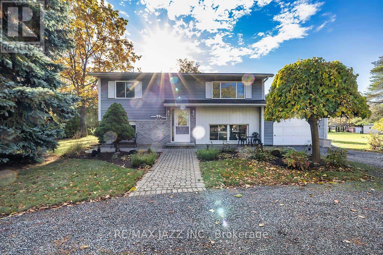 2552 VAN LUVEN ROAD — Hamilton Township (Baltimore), Ontario - Photo 2 of 39