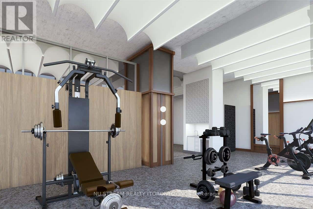 Toronto (Banbury-Don Mills), Ontario — Toronto (Banbury-Don Mills), Ontario - Photo 3 of 15