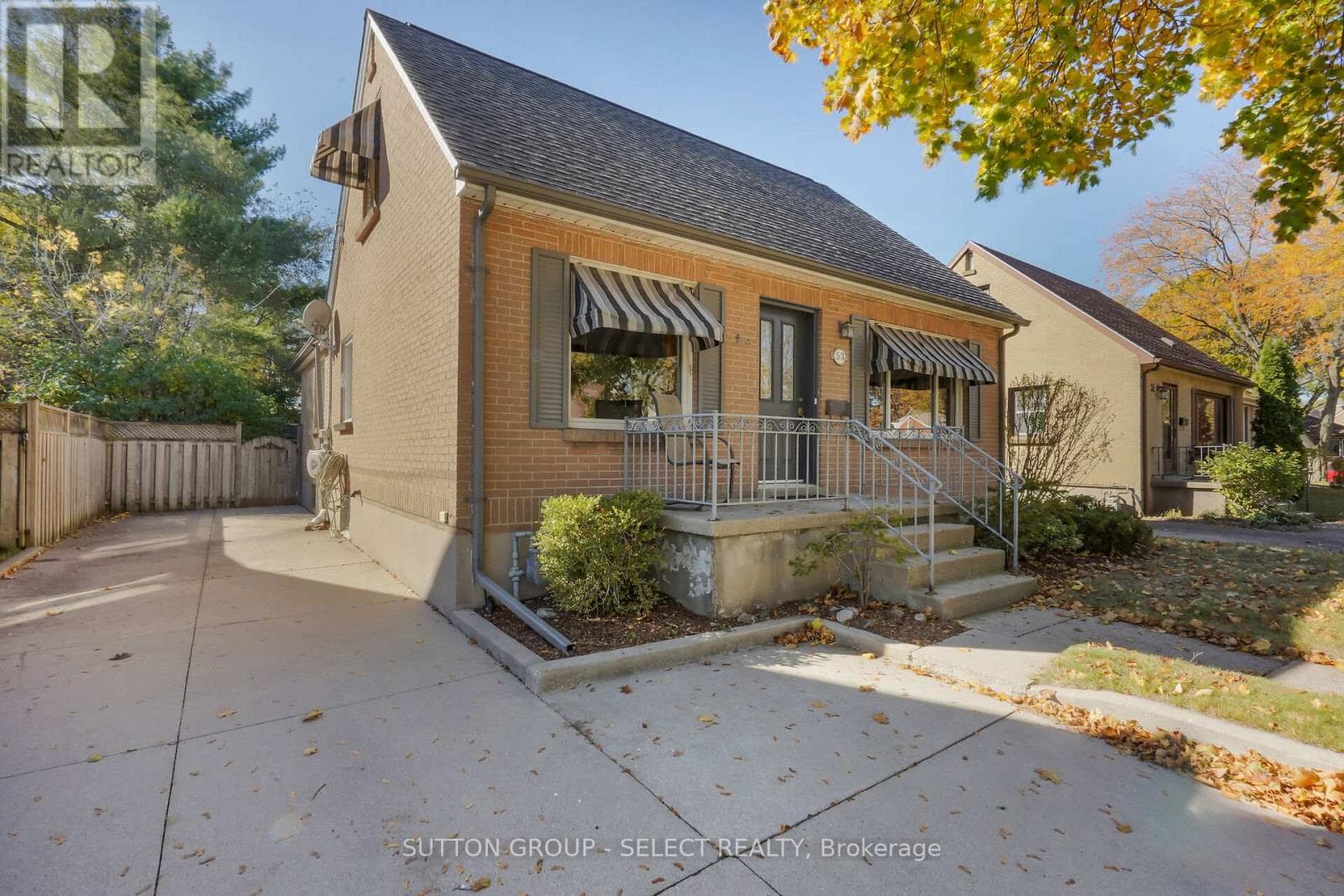 53 GRAYDON STREET — London East (East N), Ontario - Main photo