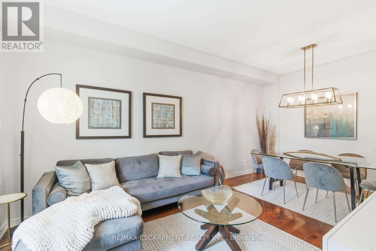 80 EASTHAMPTON ROAD — Hamilton (Winona Park), Ontario - Photo 2 of 40