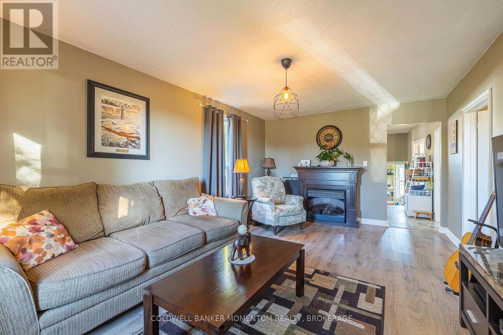 1050 TURNER ROAD — Thorold (Port Robinson), Ontario - Photo 5 of 48