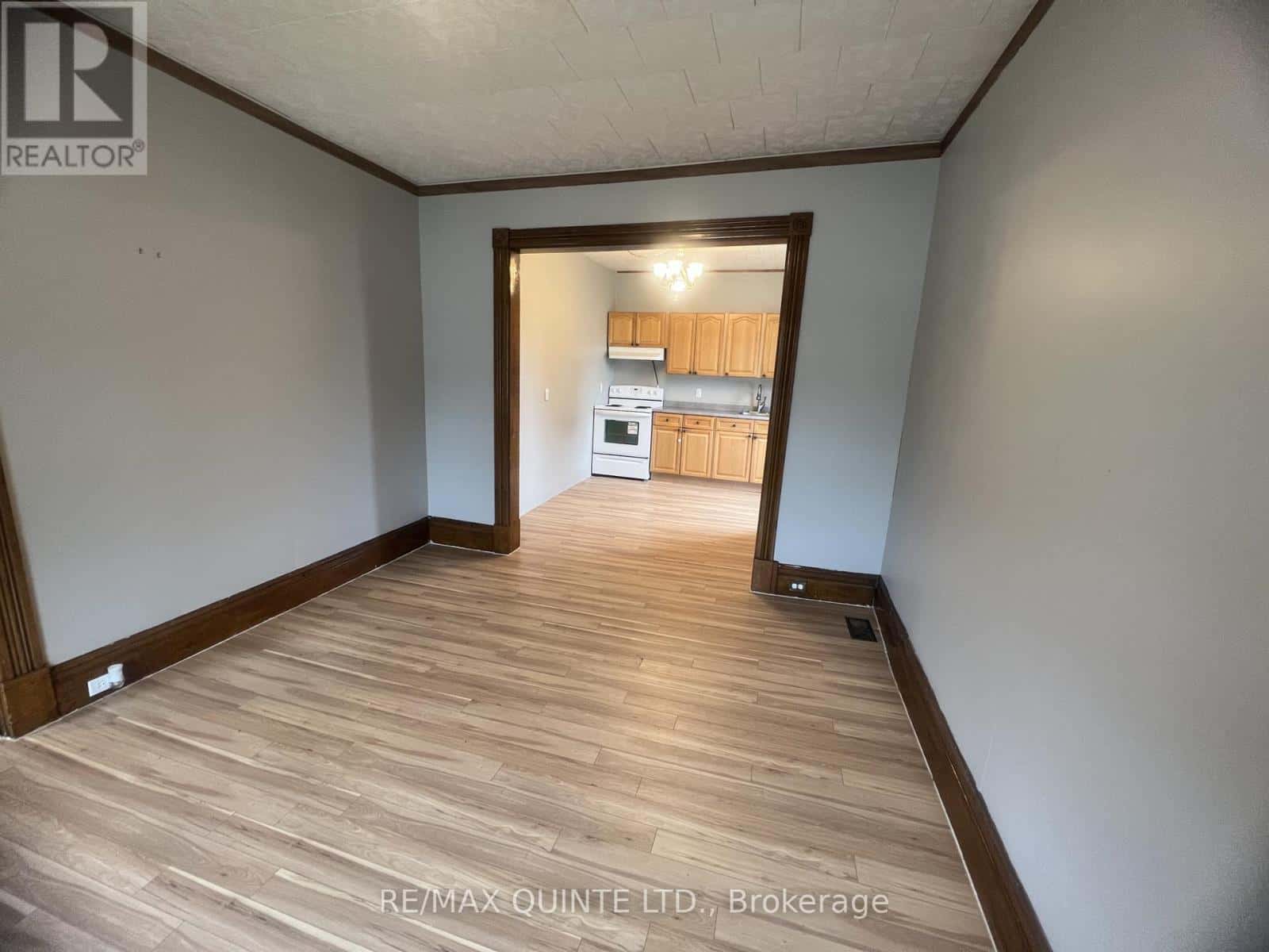 472 VICTORIA STREET N — Tweed (Tweed (Village)), Ontario - Photo 4 of 4