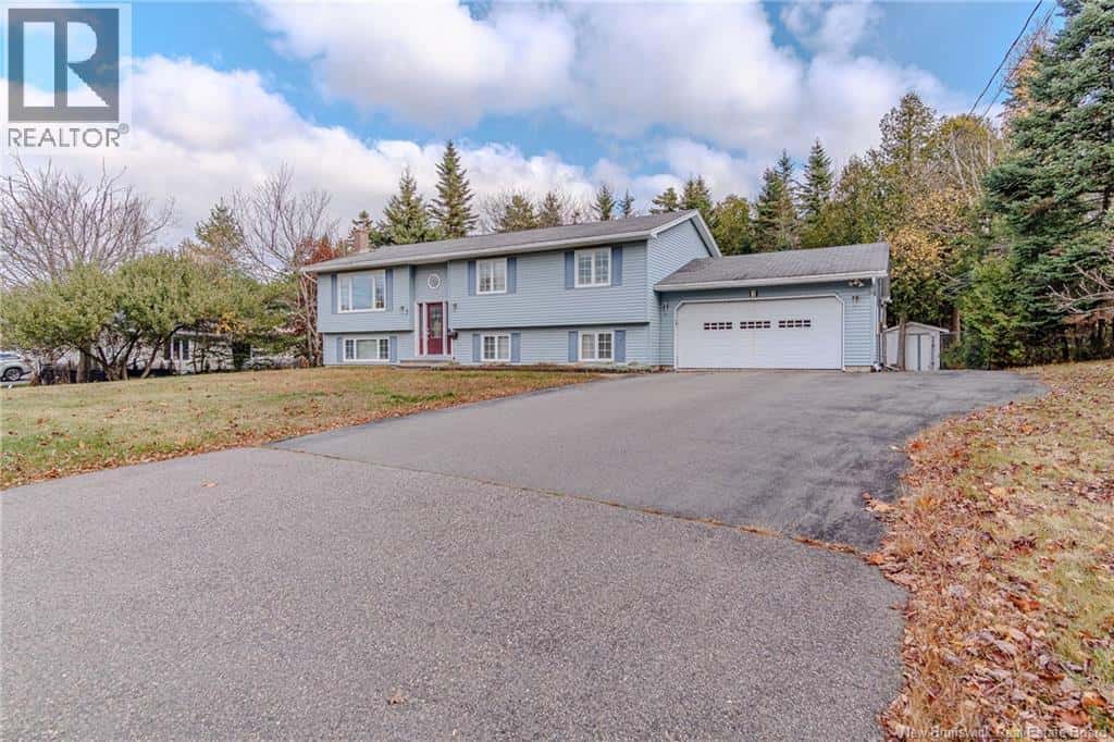 3 Chinook Lane — Rothesay, New Brunswick - Photo 2 of 36