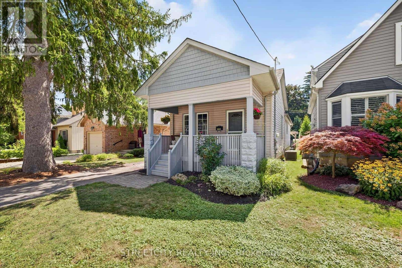 105A DEVONSHIRE AVENUE — London South (South G), Ontario - Photo 5 of 43