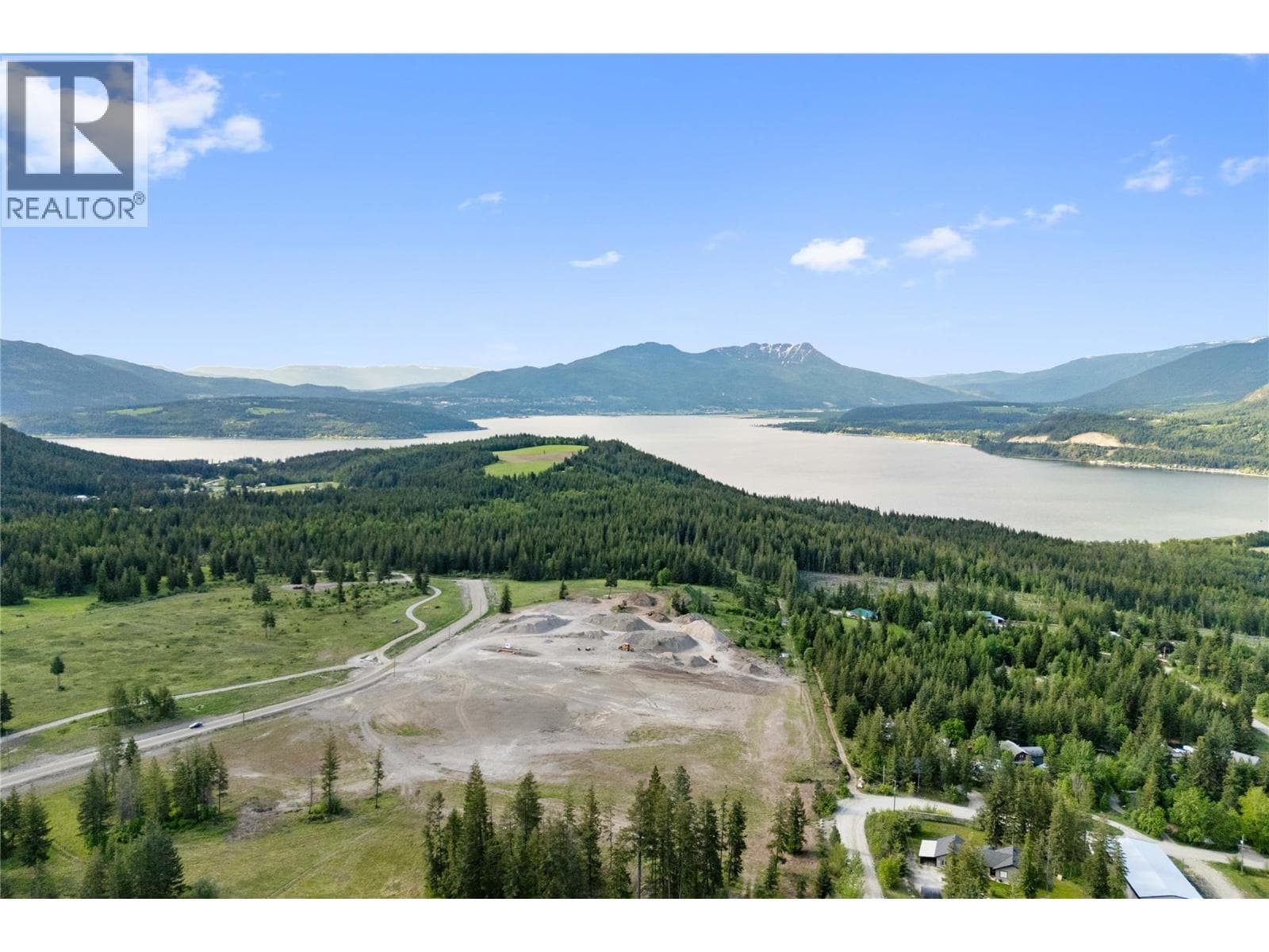 3438 Roberge Road — Tappen, British Columbia - Main photo