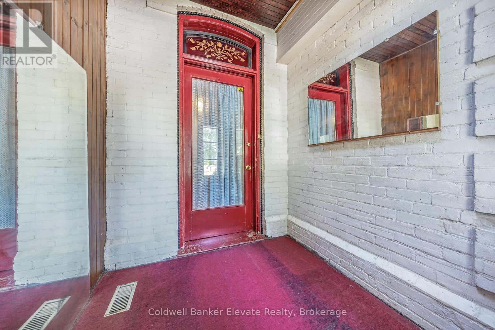 53 WILLOW STREET N — Halton Hills (AC Acton), Ontario - Photo 5 of 46