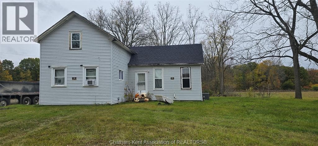 30083 West Bothwell ROAD — Bothwell, Ontario - Main photo