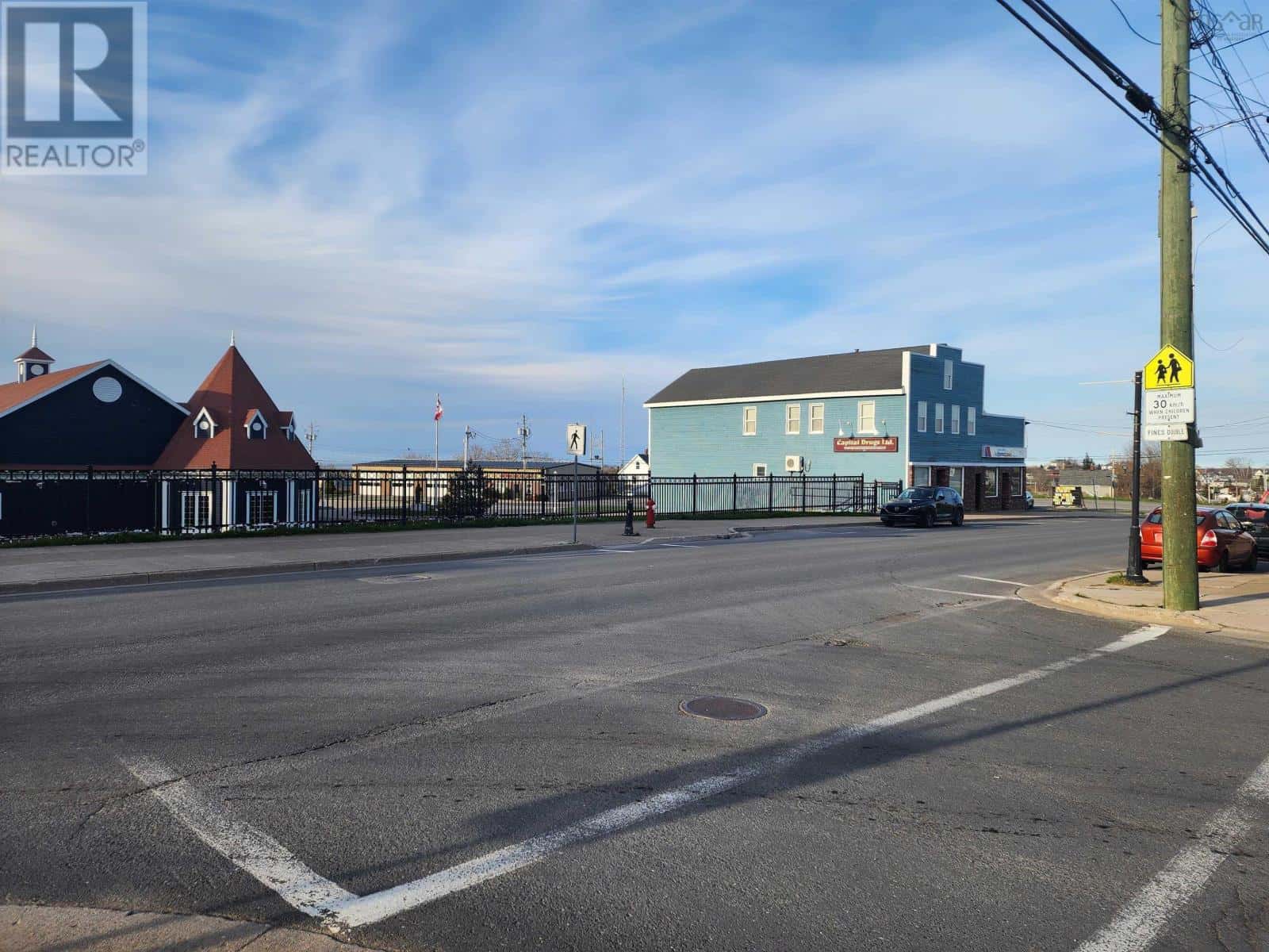 785 Main Street — Sydney Mines, Nova Scotia - Photo 2 of 11