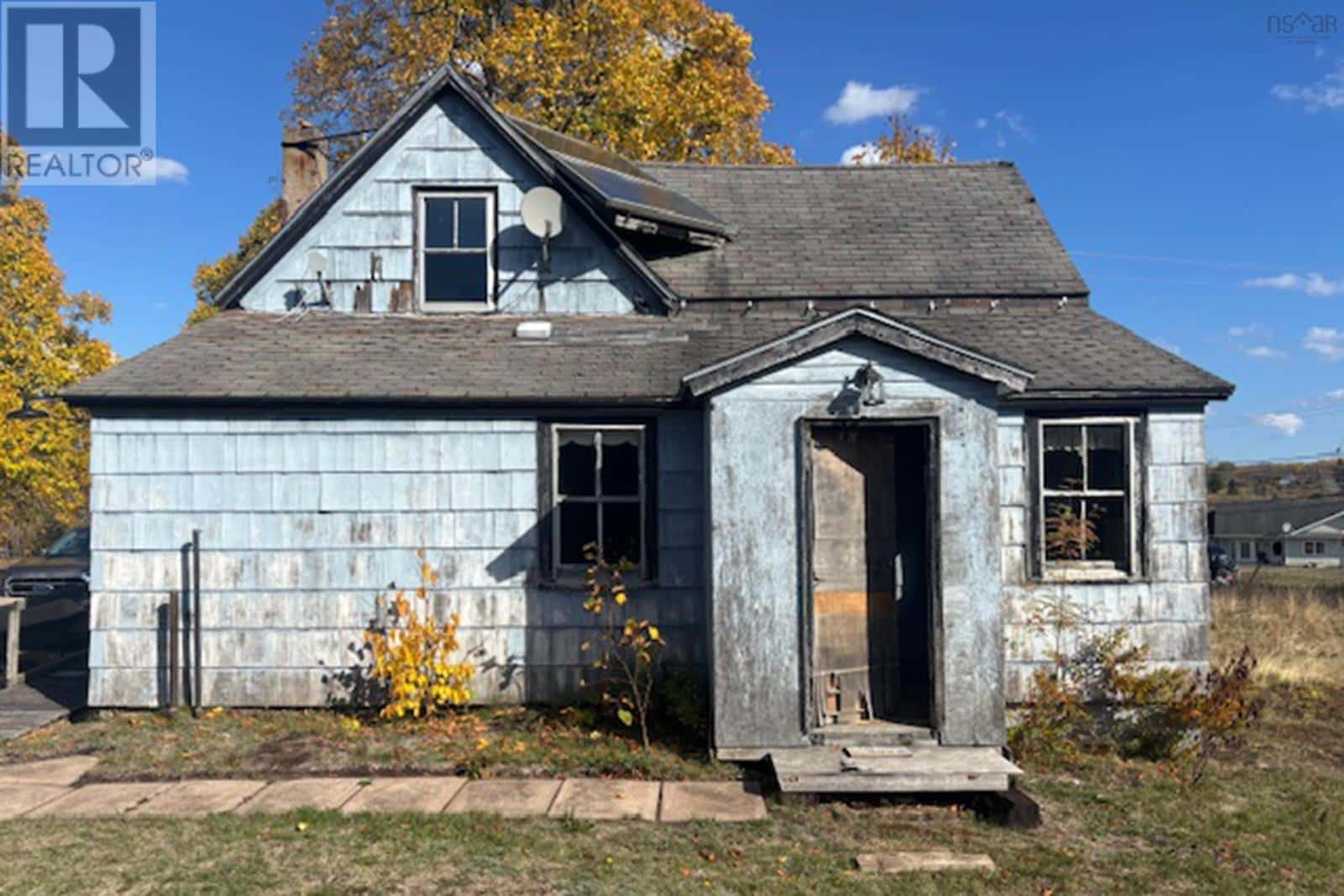 2482 Athol Road — Springhill, Nova Scotia - Photo 4 of 14