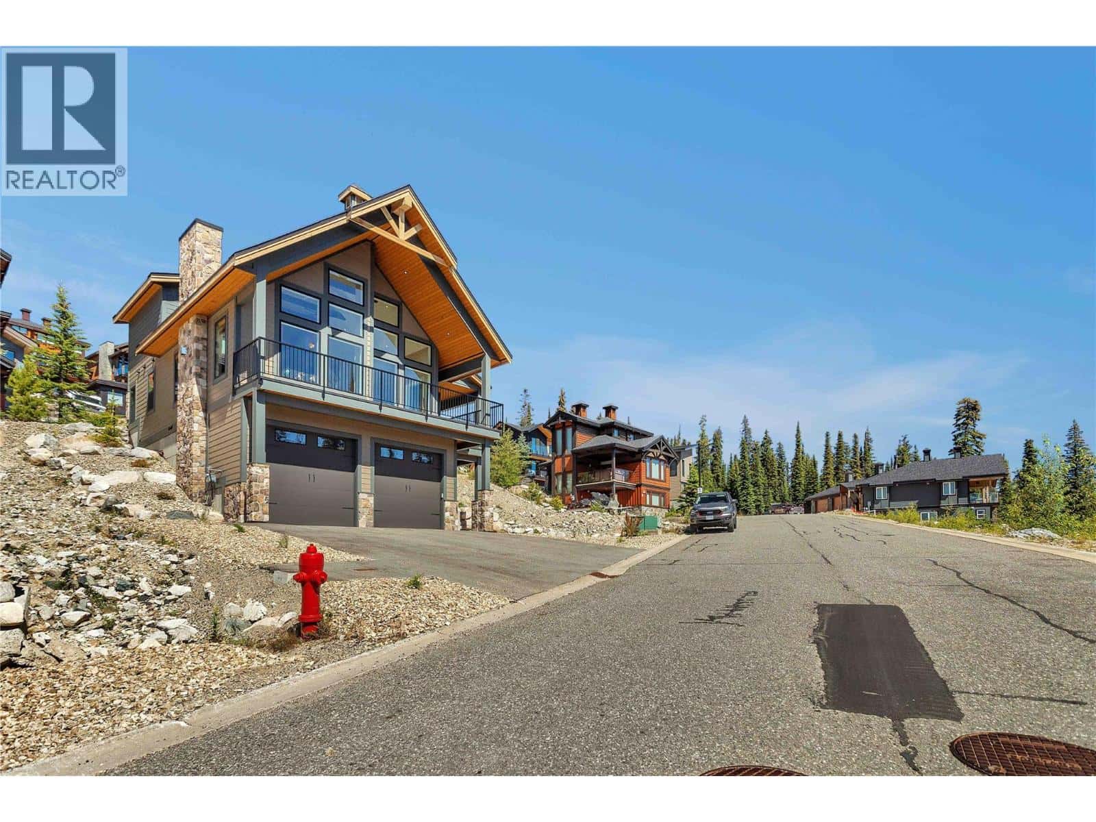 345 Feathertop Way — Big White, British Columbia - Photo 4 of 86