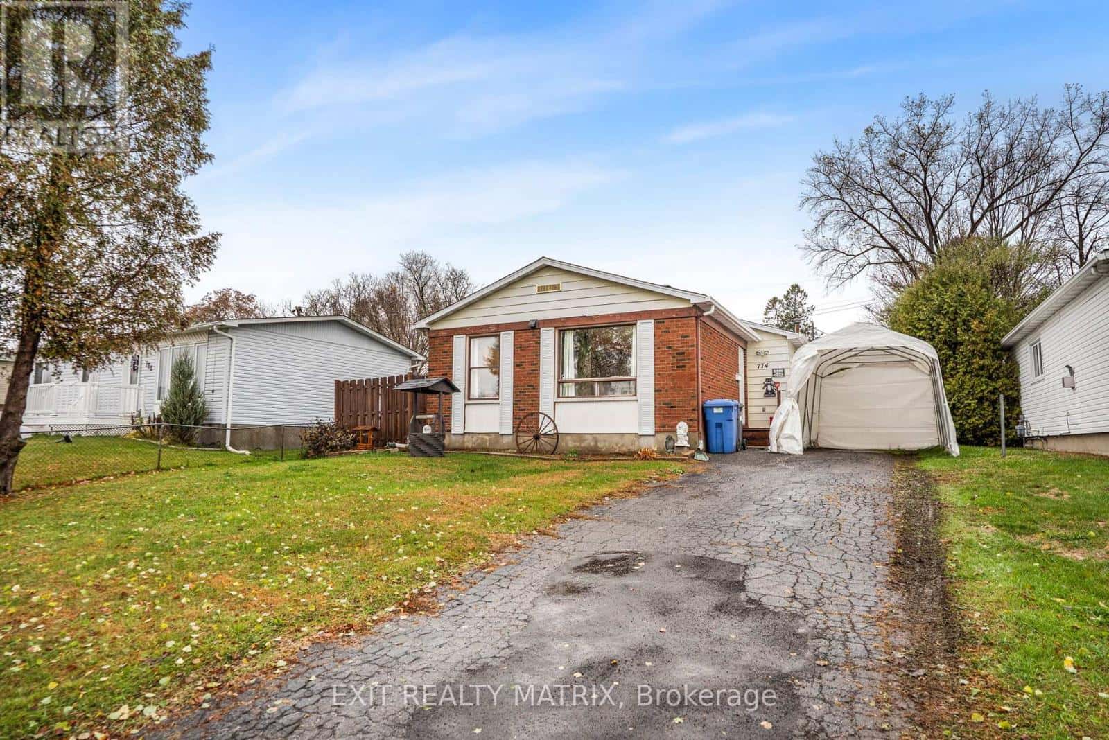 774 JAMES STREET — Hawkesbury, Ontario - Photo 3 of 34