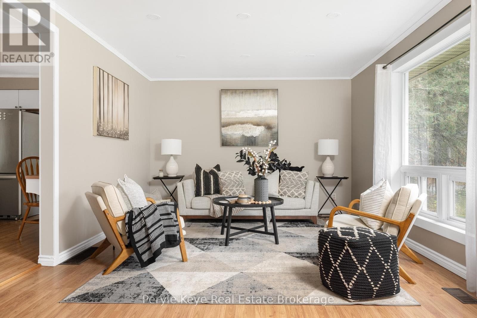 322 MUSKOKA 10 ROAD — Huntsville (Stephenson), Ontario - Main photo