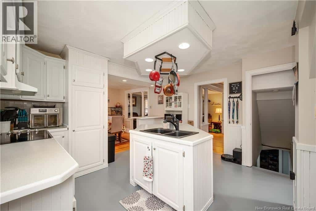 15 MacDonald Road — Salisbury, New Brunswick - Photo 5 of 50