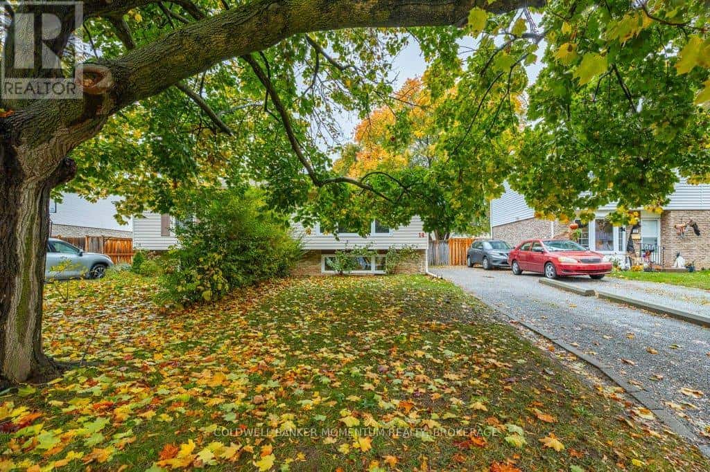 14 VENTURA DRIVE — St. Catharines (Haig), Ontario - Photo 3 of 48