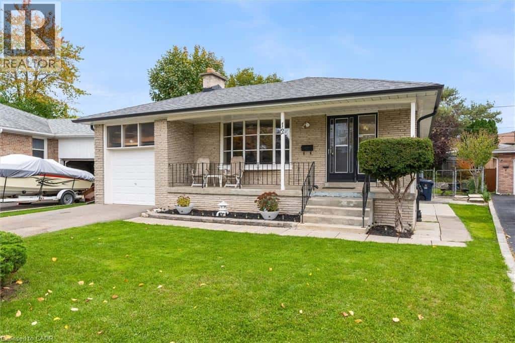 12 MONET Avenue — Etobicoke, Ontario - Photo 2 of 28