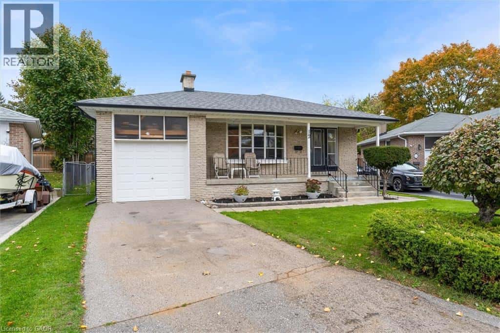 12 MONET Avenue — Etobicoke, Ontario - Photo 4 of 28